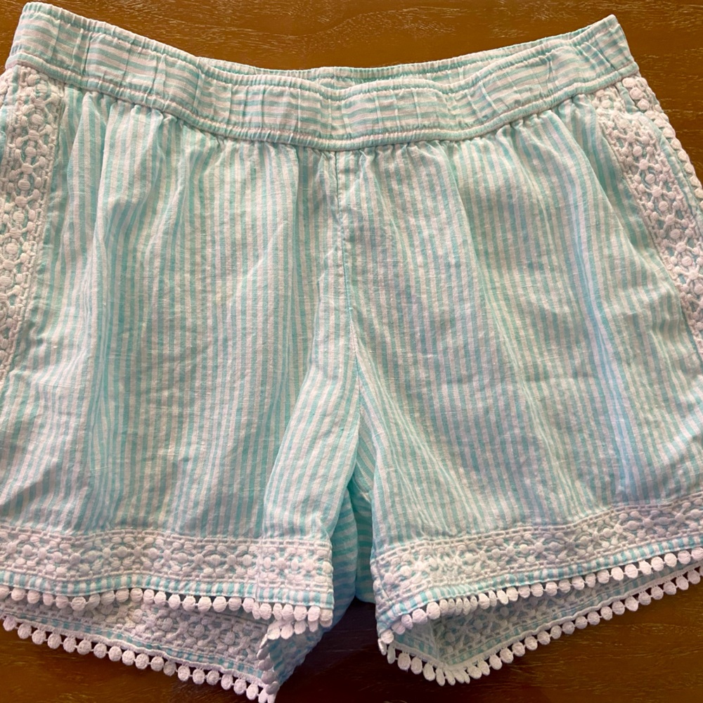 Women’s Vineyard Vines Small Stripe Pull On Shorts. Size Small. 3 1/2 Inseam. - Picture 3 of 7